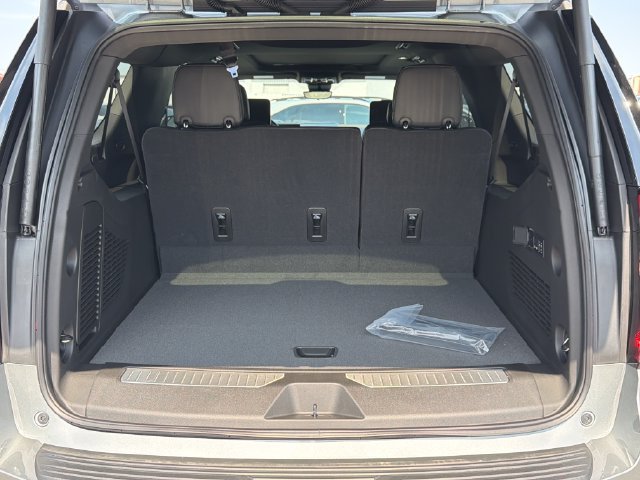 New 2026 GMC Yukon XL Denali w/ Denali Reserve Package AWD/4WD image 24