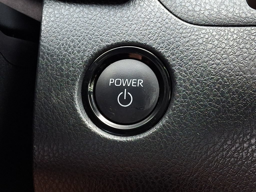 Used 2026 Toyota Camry SE FWD image 25