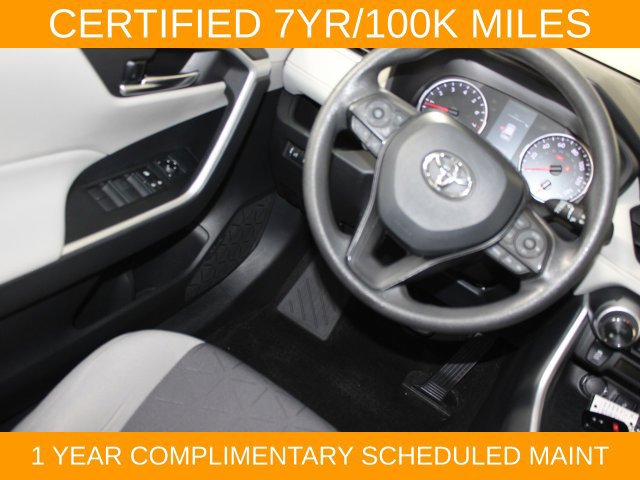 Used 2021 Toyota RAV4 XLE AWD/4WD image 15