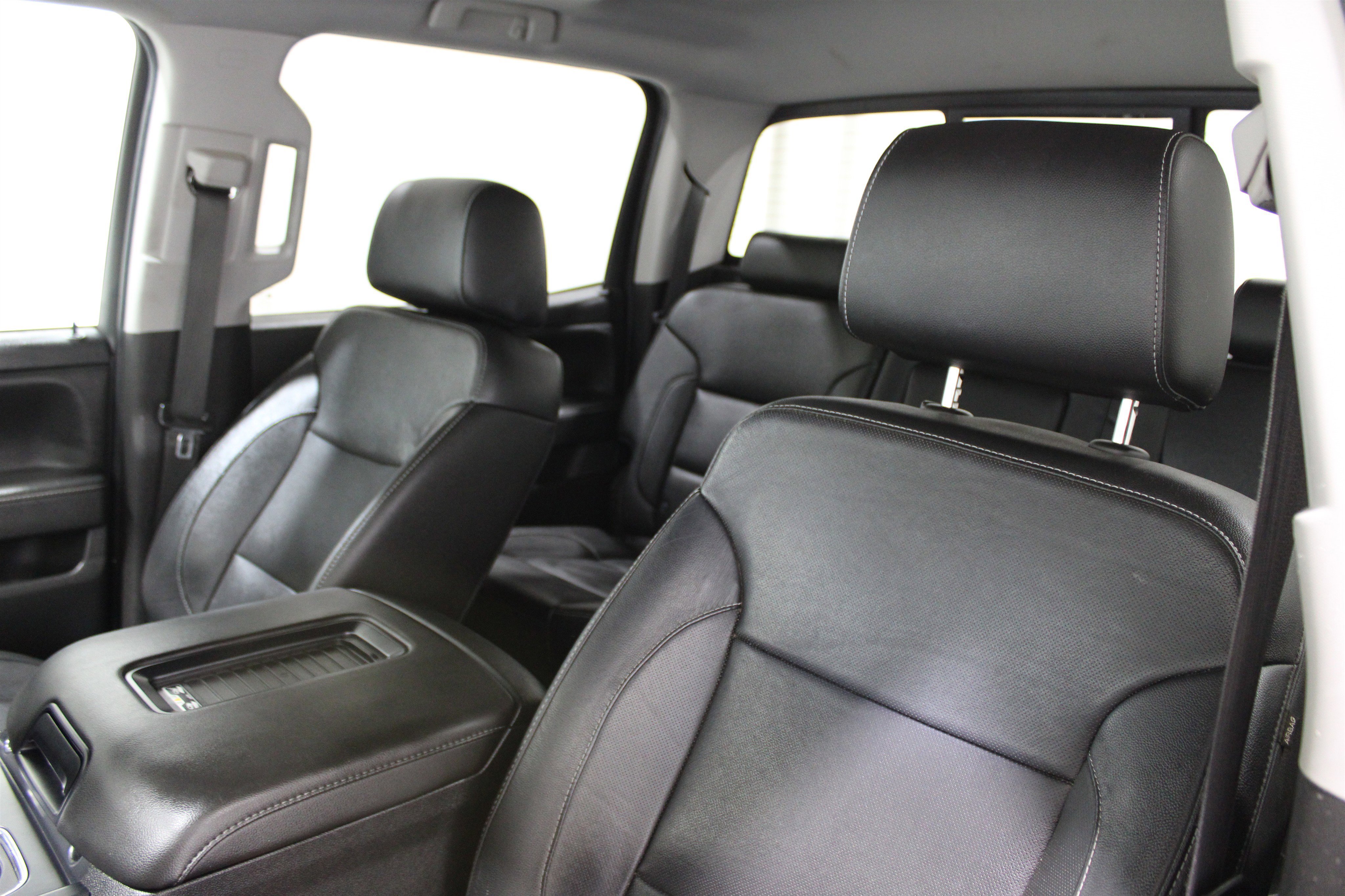 Used 2018 Chevrolet Silverado 1500 LTZ Z71 w/ LTZ Plus Package image 5