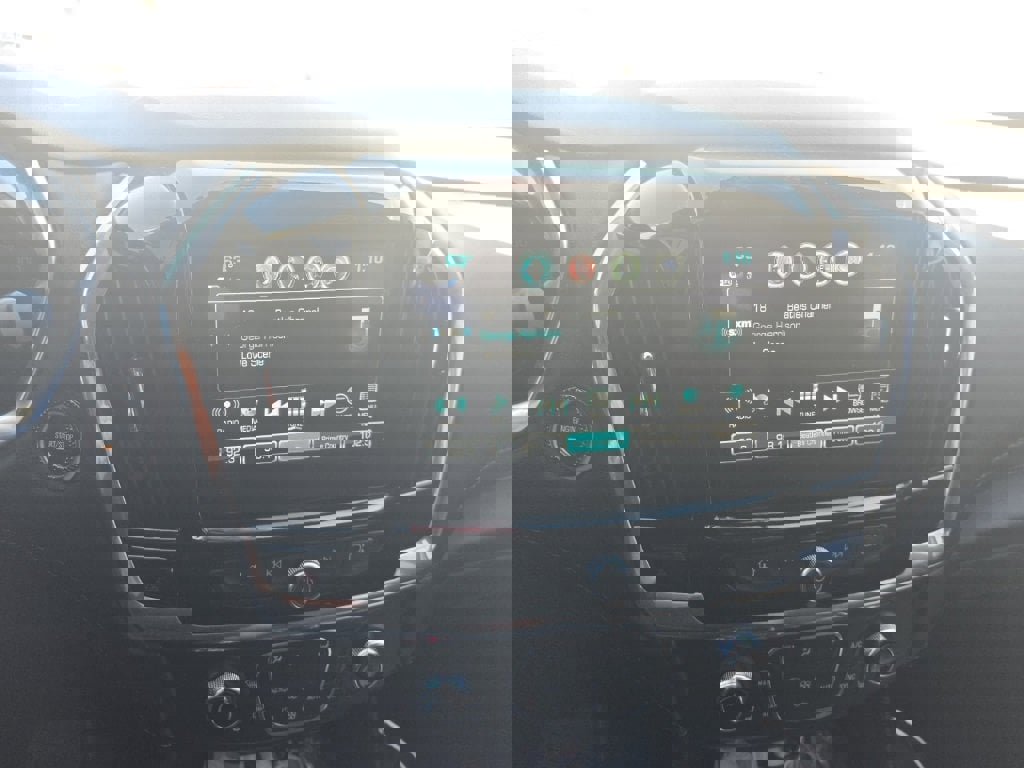 Used 2019 Chevrolet Traverse LT image 10