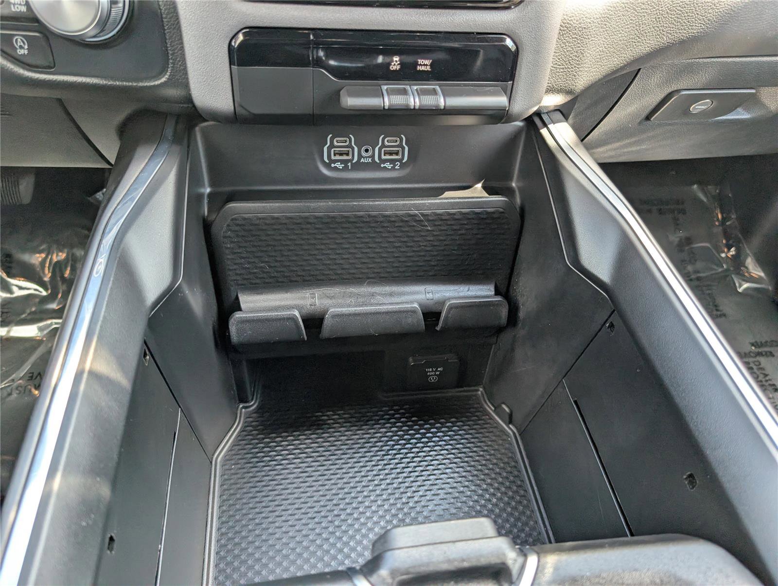 Used 2024 RAM 1500 Laramie AWD/4WD image 25