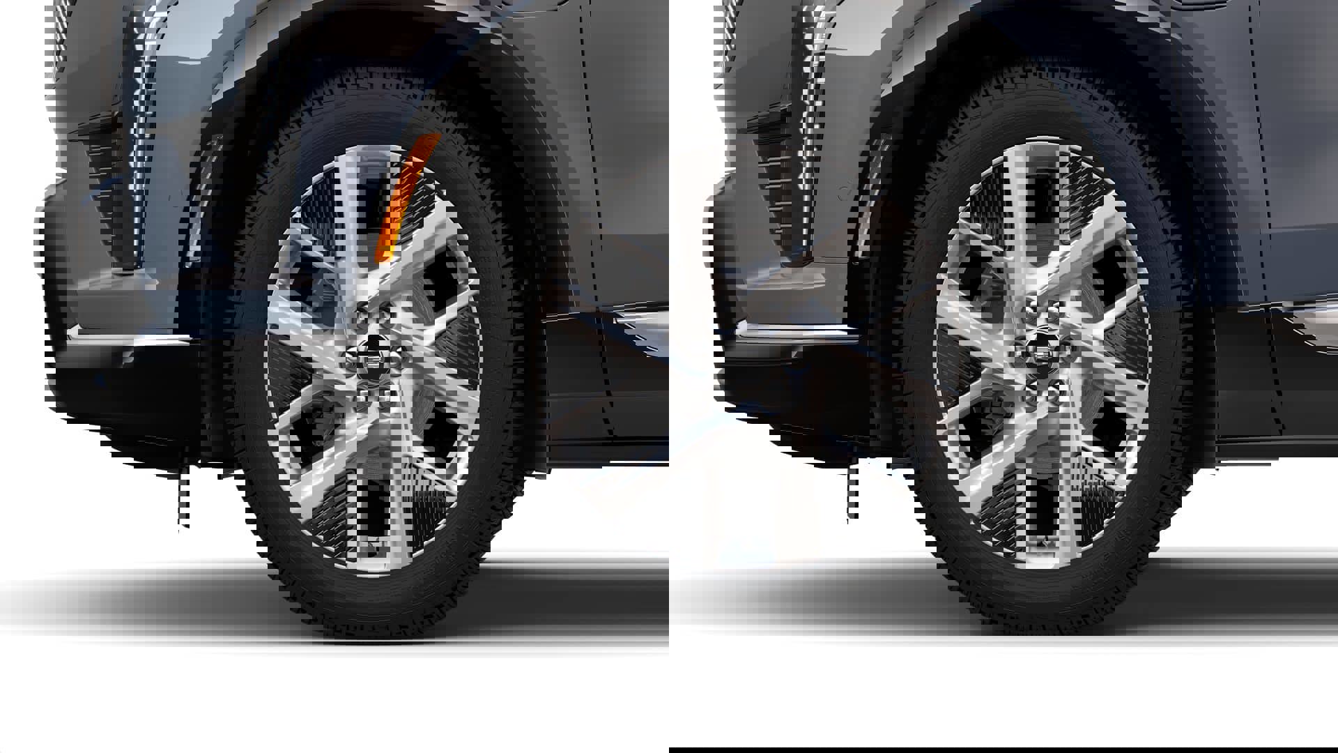 New 2026 Cadillac Optiq Luxury 1 image 31