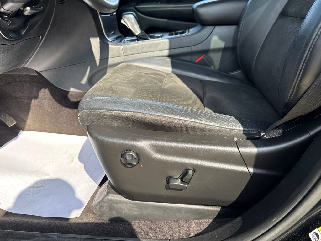 Used 2019 Jeep Grand Cherokee Altitude AWD/4WD image 27