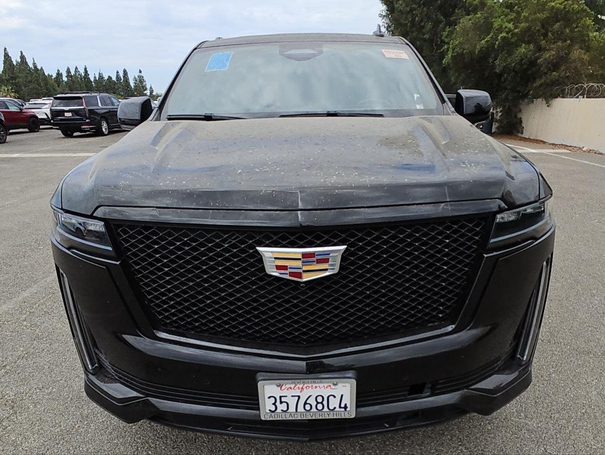 Used 2023 Cadillac Escalade ESV Sport AWD/4WD image 18