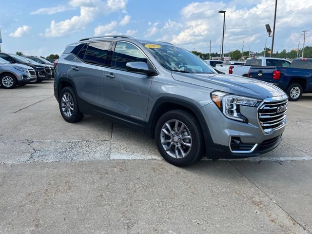 Used 2023 GMC Terrain SLT AWD/4WD image 14
