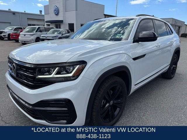 Certified 2023 Volkswagen Atlas Cross Sport SEL R-Line AWD/4WD image 1