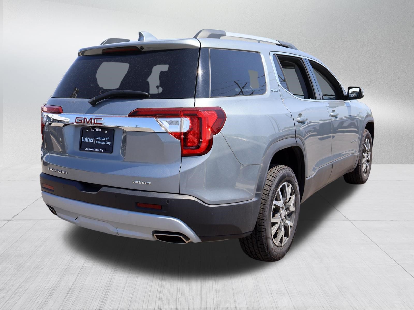 Used 2023 GMC Acadia SLE w/ Driver Convenience Package AWD/4WD image 7