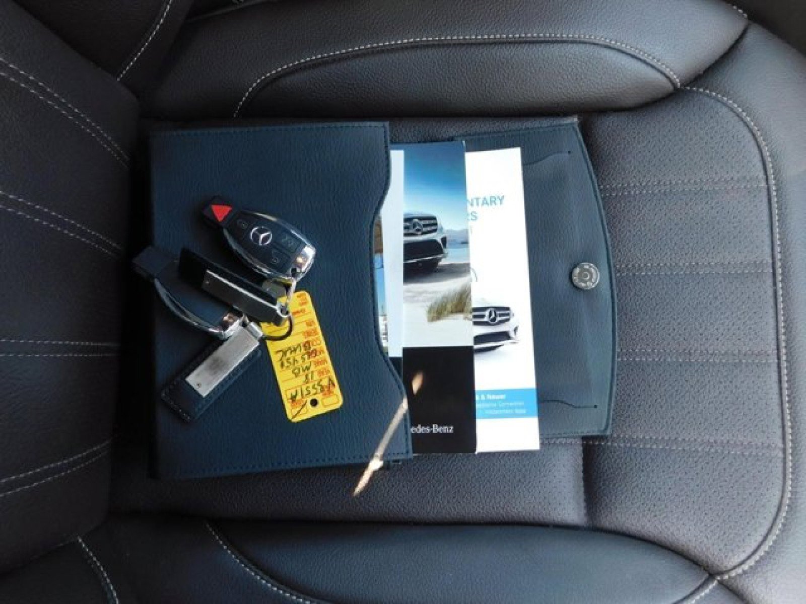 Used 2018 Mercedes-Benz GLS 450 4MATIC image 42