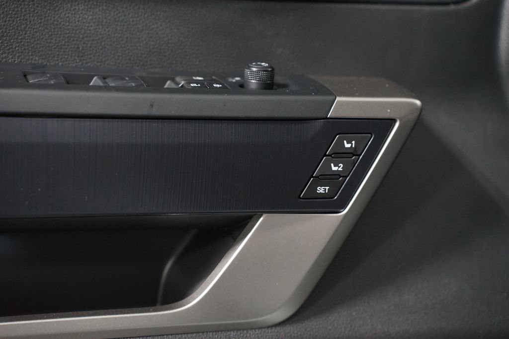 New 2026 Toyota Tundra Platinum image 36