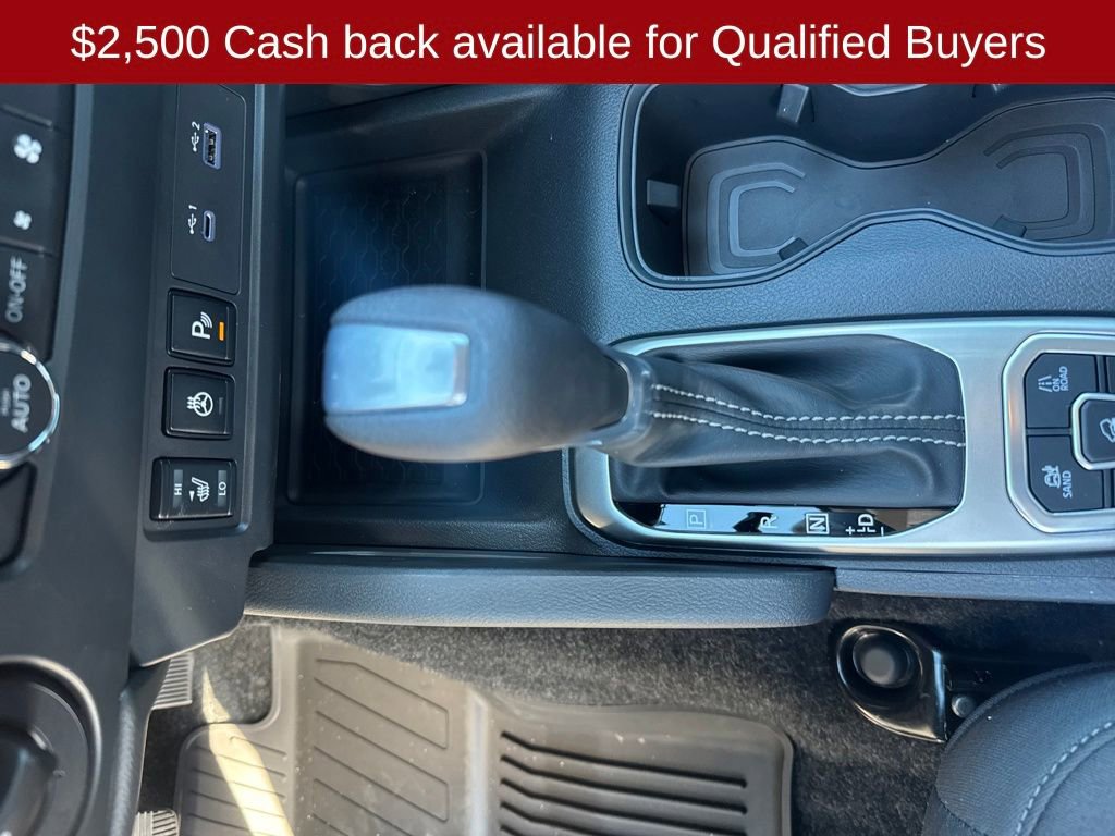 New 2026 Nissan Frontier SV image 25