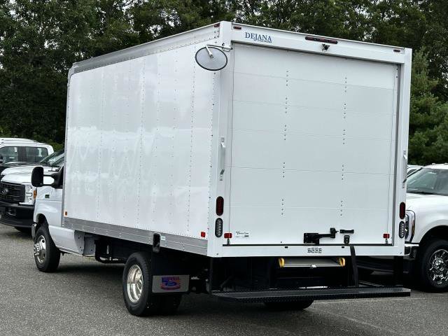 New 2026 Ford E-350 and Econoline 350 Super Duty w/ Power Equipment Group RWD image 4