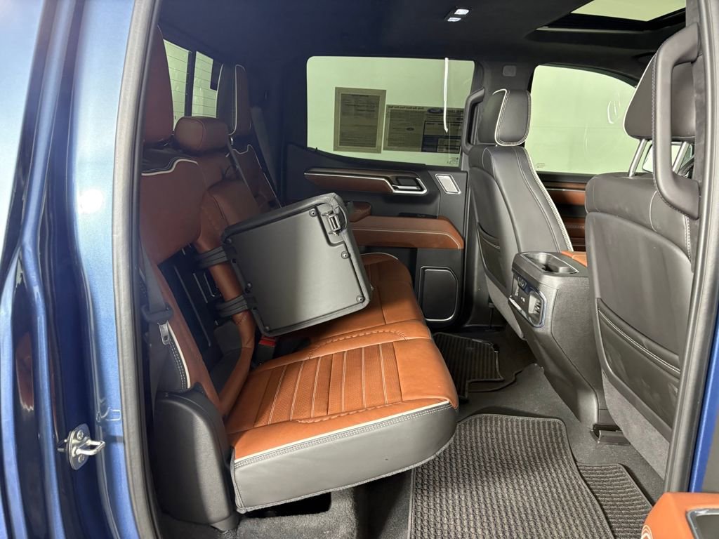 Used 2025 GMC Sierra 1500 Denali Ultimate image 36