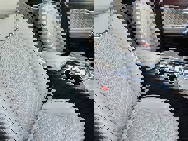 Used 2023 Genesis G70 3.3T w/ Sport Prestige Package image 10