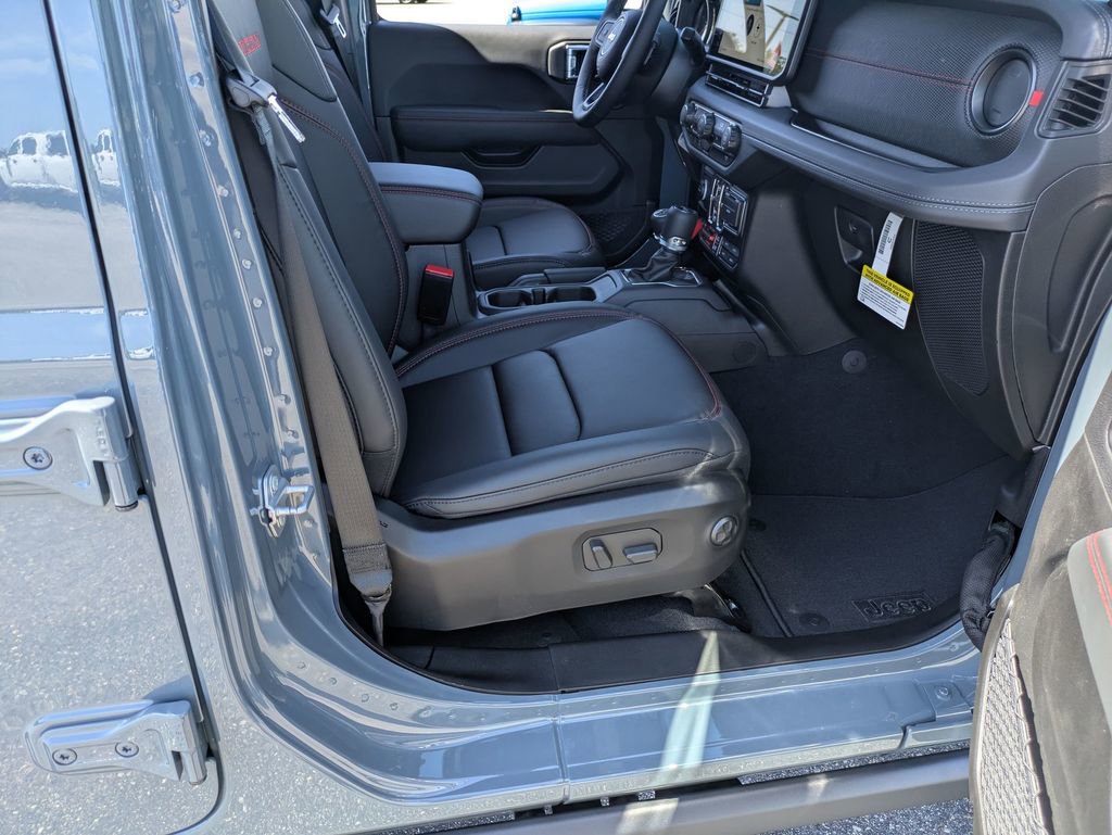 New 2025 Jeep Wrangler Unlimited Rubicon image 34