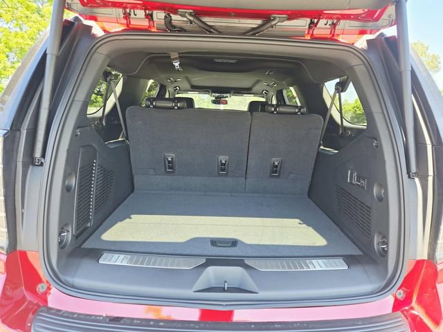 New 2026 Chevrolet Suburban RST w/ Comfort Package AWD/4WD image 12