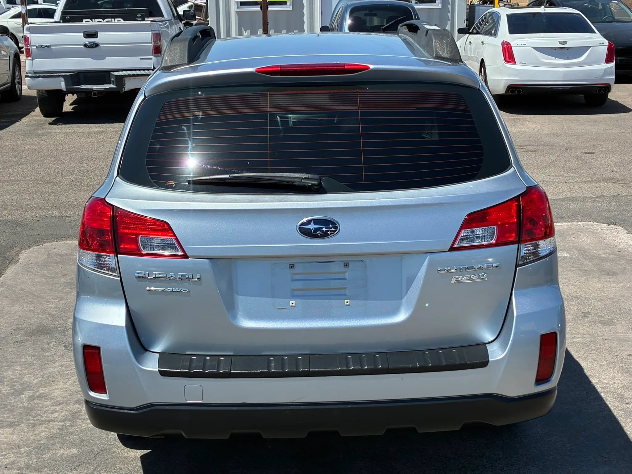 Used 2013 Subaru Outback 2.5i AWD/4WD image 6