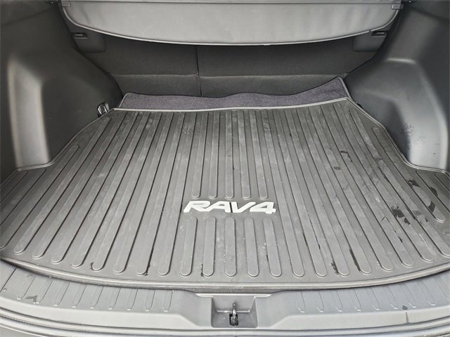Used 2023 Toyota RAV4 XLE Premium image 25