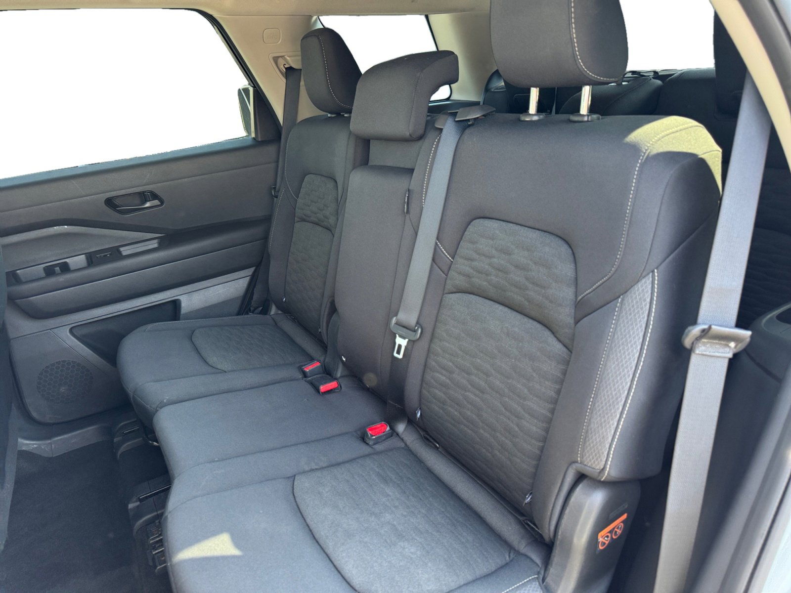 Used 2024 Nissan Pathfinder S FWD image 13
