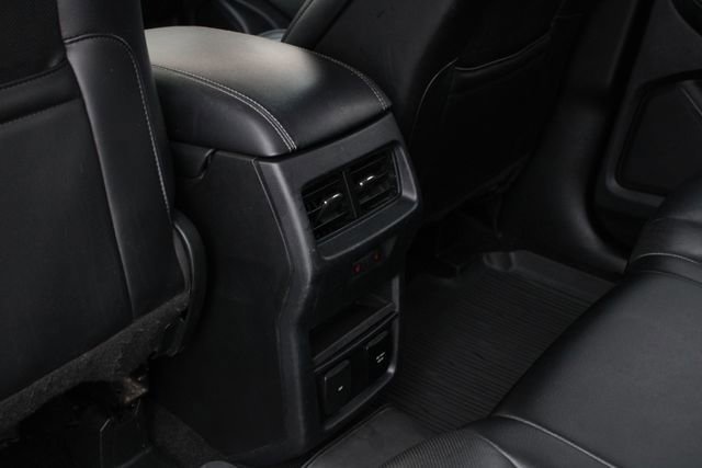 Used 2019 Ford Edge Titanium w/ Equipment Group 301A image 24