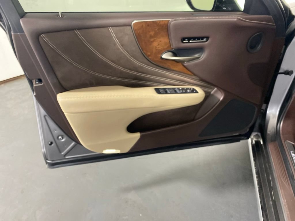 Certified 2020 Lexus LS 500 AWD image 25