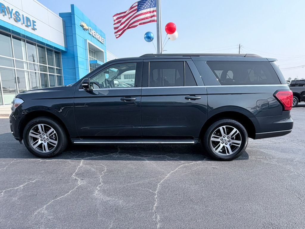 Used 2022 Ford Expedition Max XLT RWD image 5