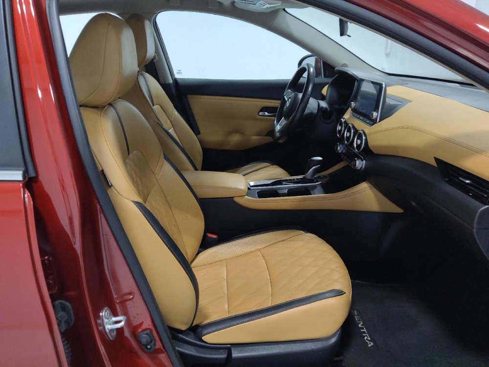 Used 2022 Nissan Sentra SV w/ SV Premium Package image 21