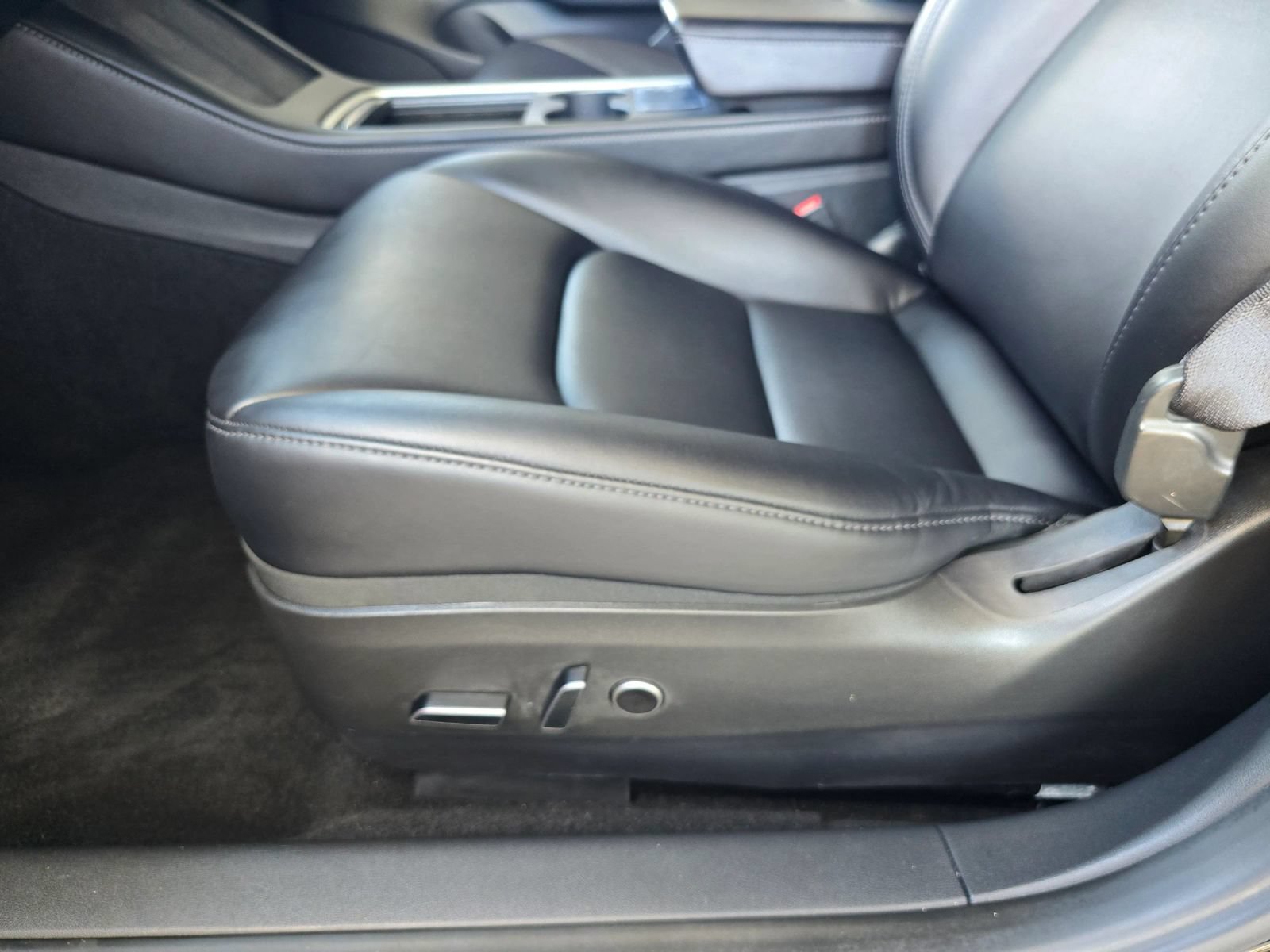 Used 2023 Tesla Model 3 Standard Range RWD image 25