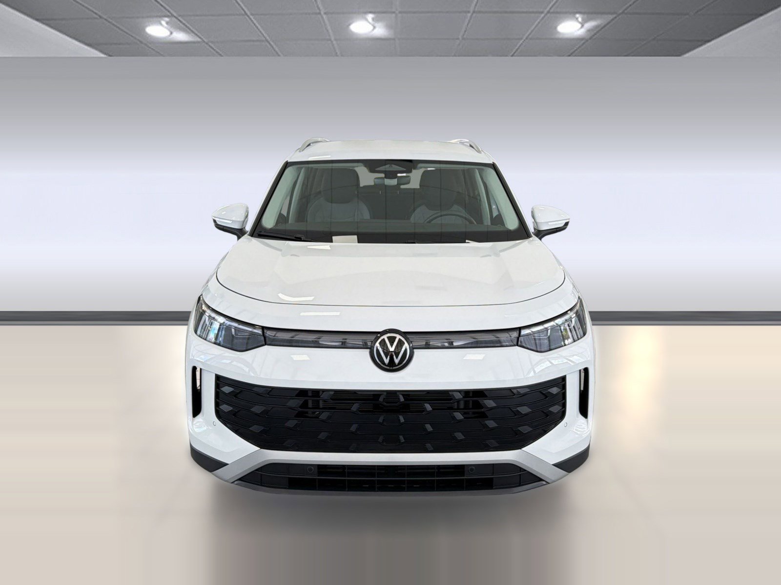 Used 2025 Volkswagen Tiguan S FWD image 6