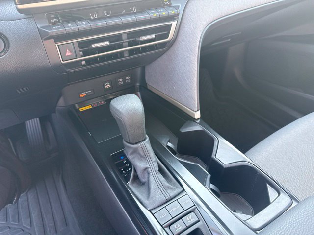 Used 2026 Toyota Camry LE FWD image 30