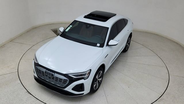 Used 2024 Audi Q8 e-tron Premium Plus w/ Premium Plus Package image 77