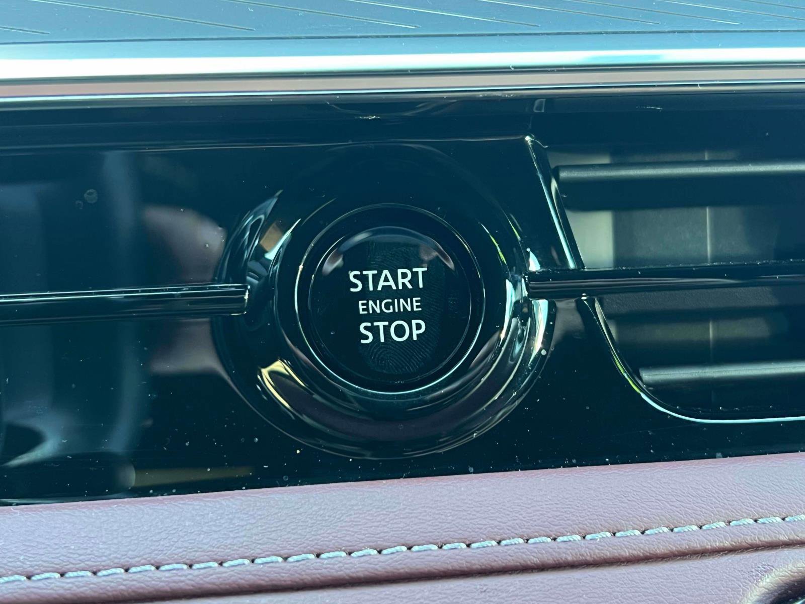 Used 2026 INFINITI QX80 Autograph w/ Premium Cargo Package image 17