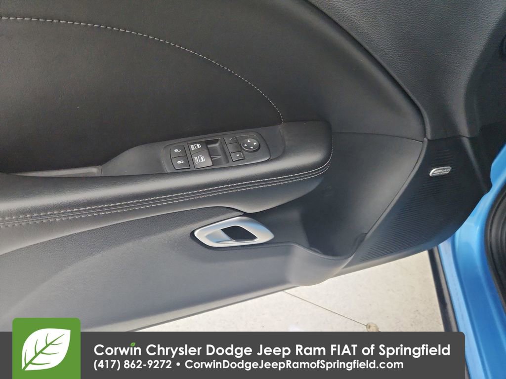 Certified 2016 Dodge Challenger R/T Scat Pack w/ Leather Interior Group RWD image 20