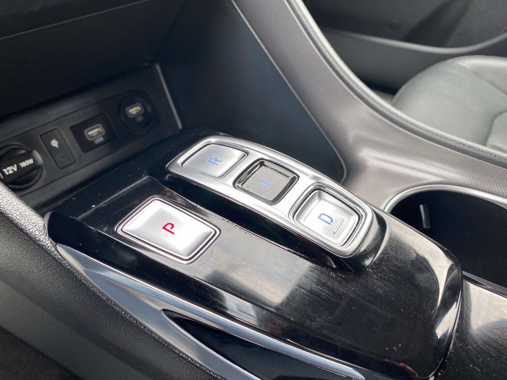 Certified 2023 Hyundai Sonata Limited FWD image 18