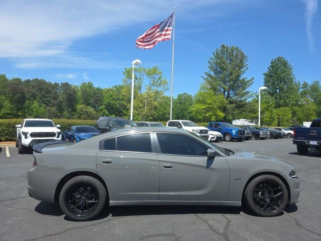 Used 2018 Dodge Charger R/T image 9