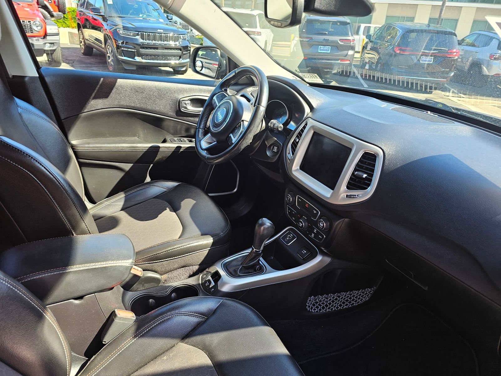 Used 2019 Jeep Compass Latitude w/ Popular Equipment Group image 28