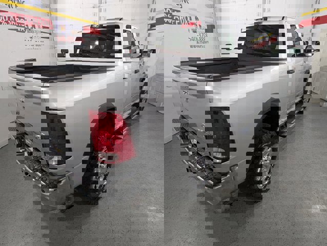 Used 2018 RAM 2500 Tradesman w/ Chrome Appearance Group image 7