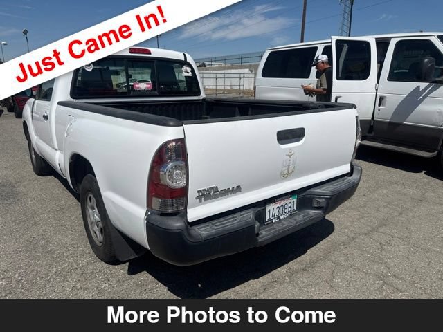Used 2011 Toyota Tacoma 2WD Regular Cab image 3