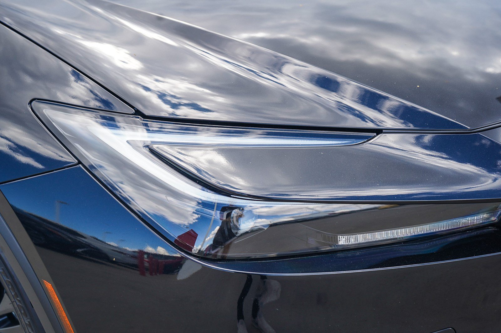 Certified 2024 Toyota Prius Prime FWD image 11