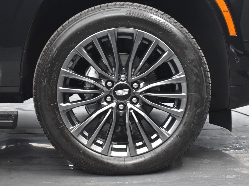 Certified 2025 Cadillac Escalade Sport Platinum w/ LPO, Floor Liner Package image 8