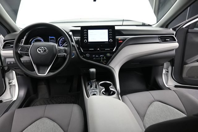 Used 2022 Toyota Camry LE FWD image 20