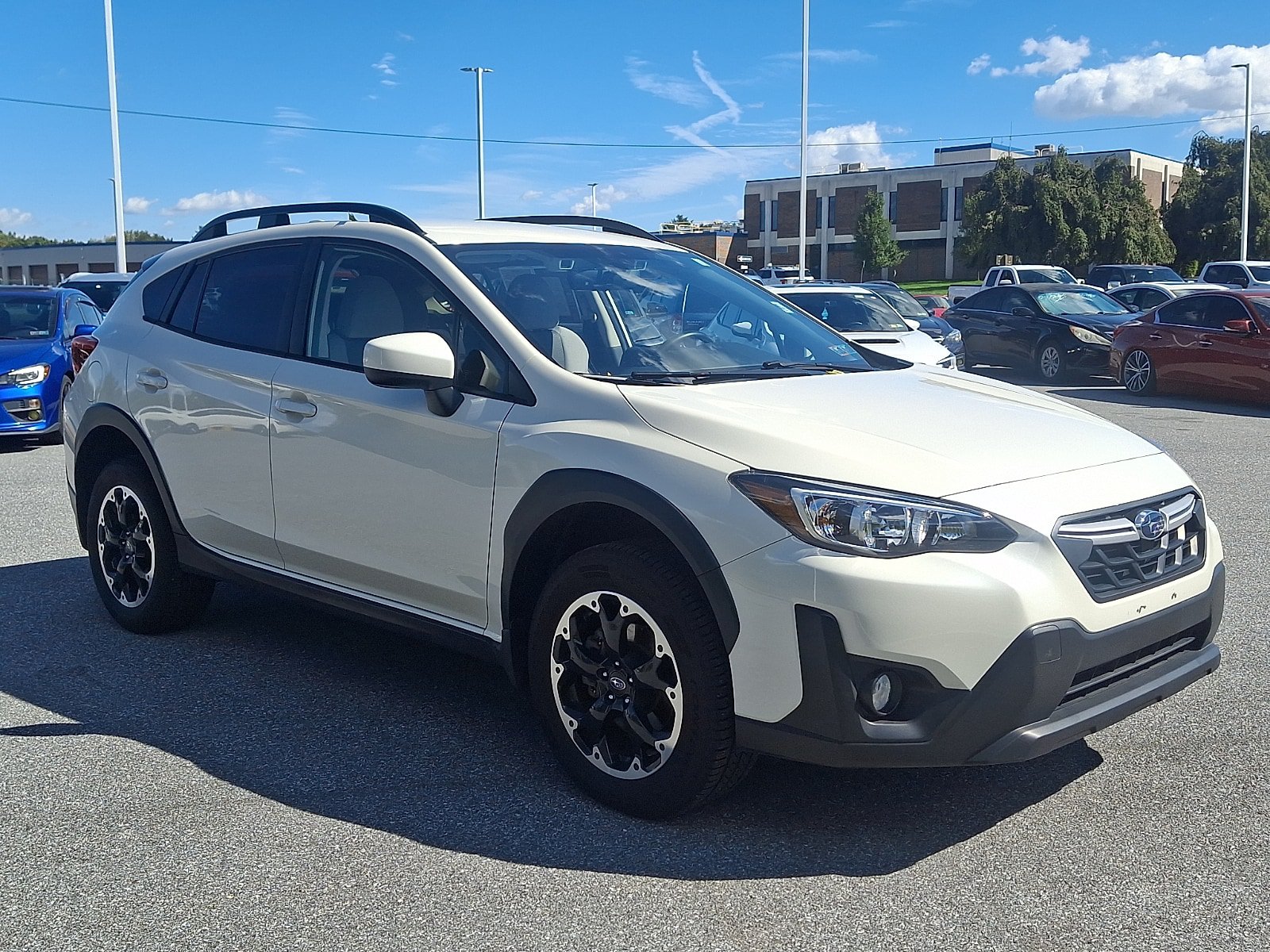 Used 2021 Subaru Crosstrek 2.0i Premium AWD/4WD image 3