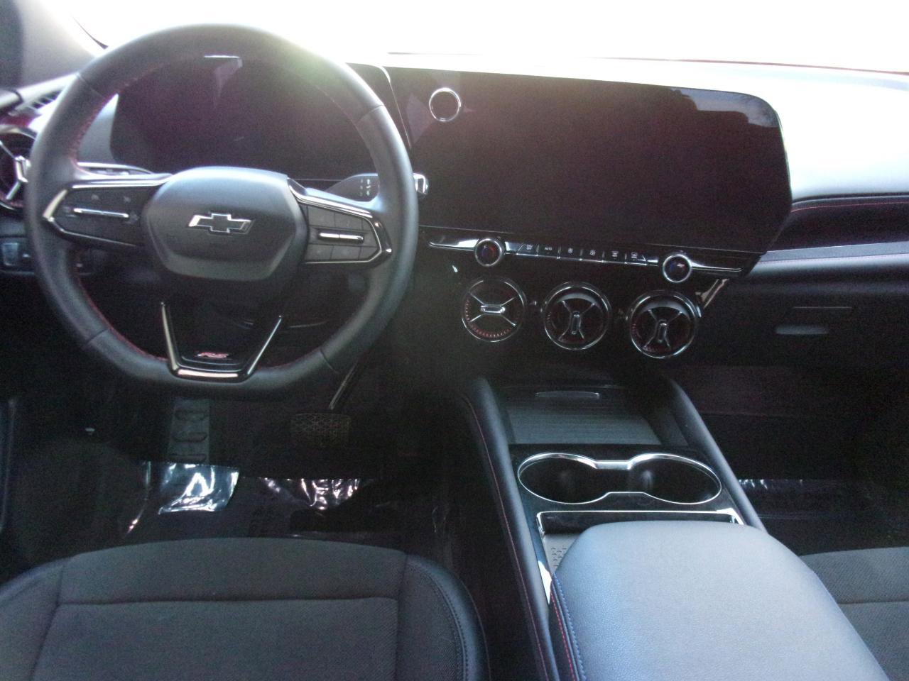 Used 2024 Chevrolet Blazer EV RS image 12