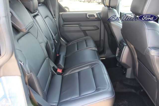 New 2025 Ford Bronco Outer Banks image 9