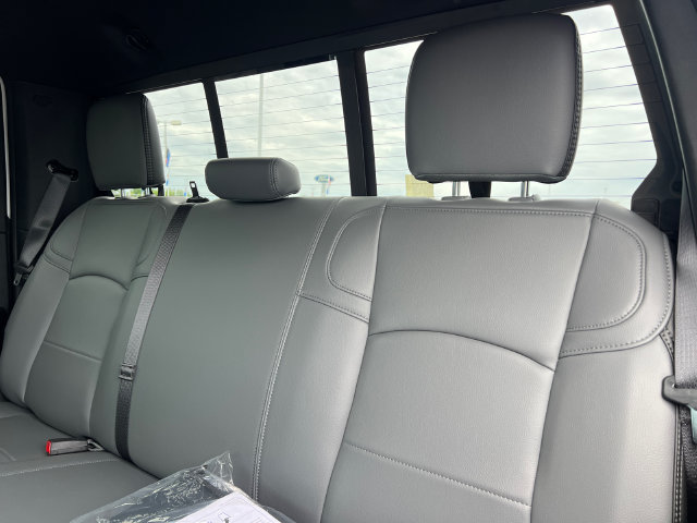 New 2026 RAM 5500 Tradesman AWD/4WD image 19