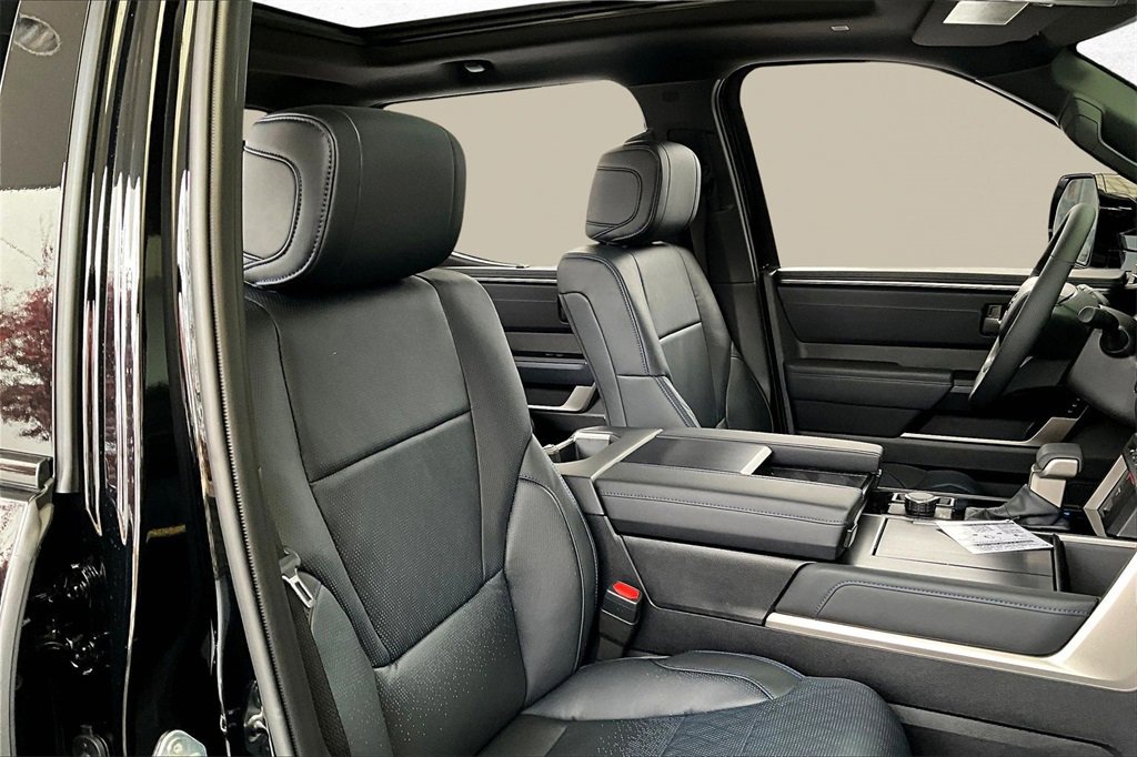 New 2026 Toyota Tundra Platinum image 7