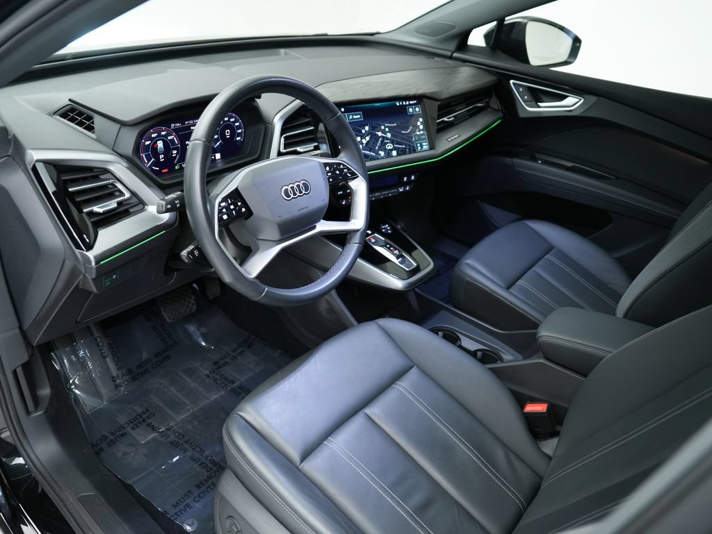 Used 2023 Audi Q4 e-tron Premium Plus AWD/4WD image 4