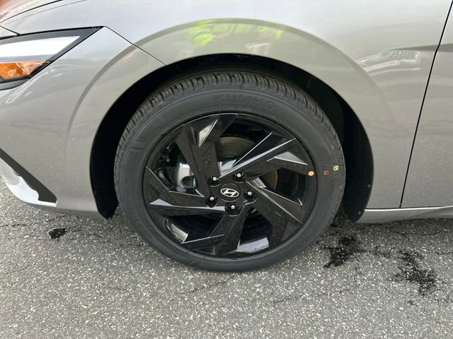 New 2026 Hyundai Elantra Sport image 24