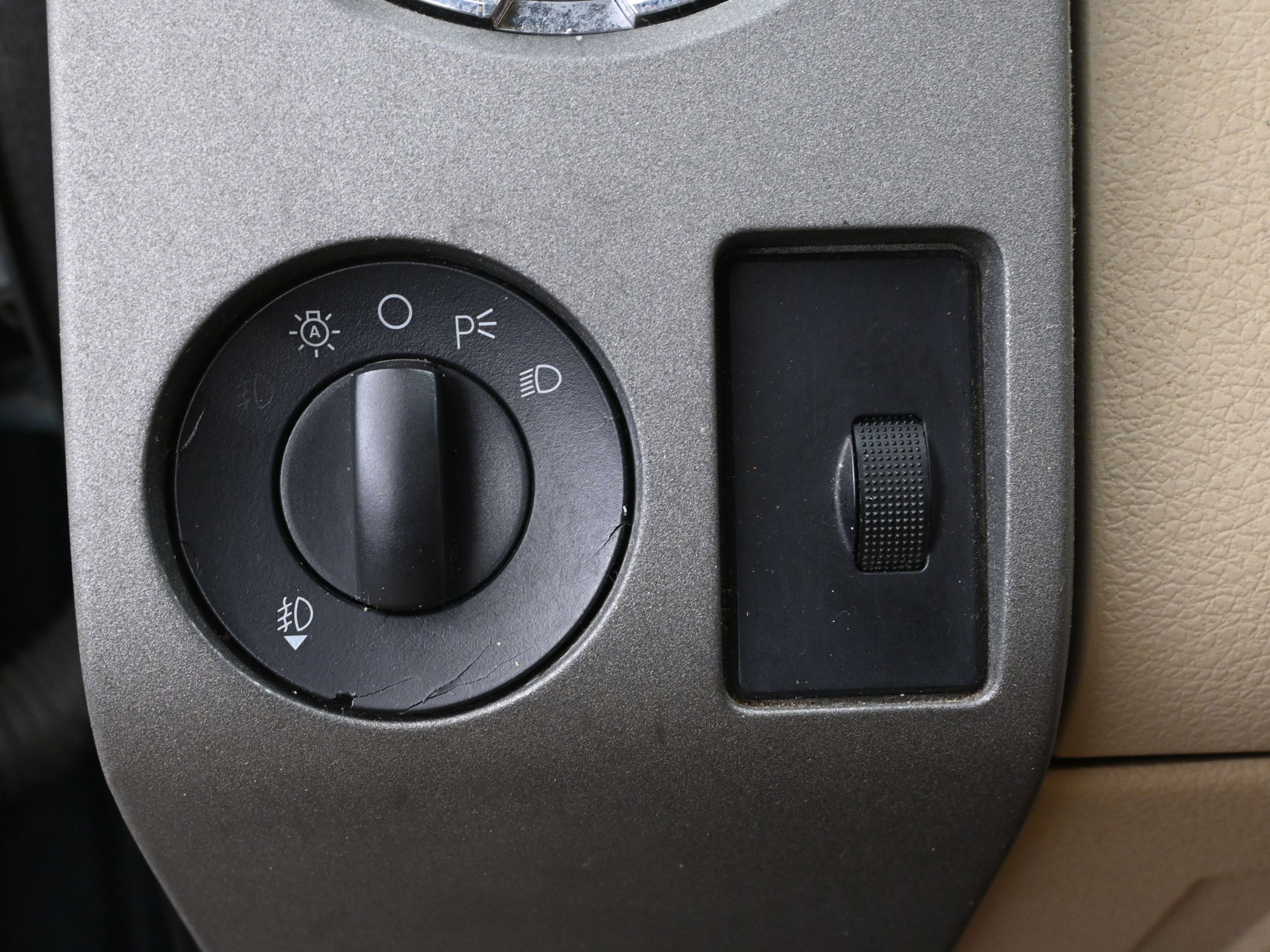 Used 2008 Ford F250 King Ranch image 12