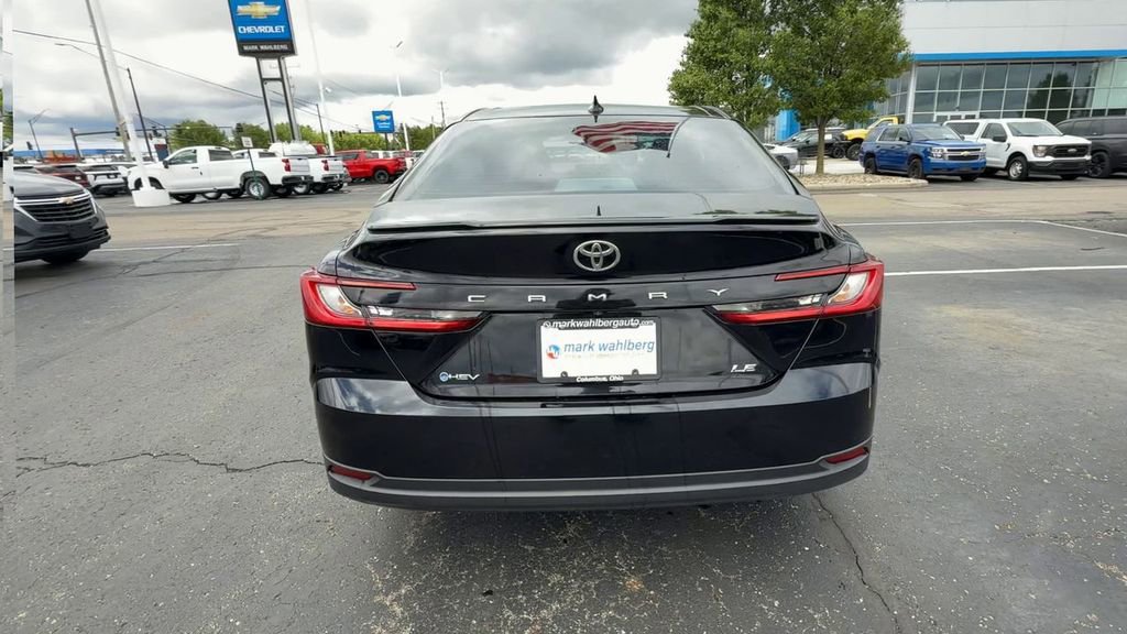 Used 2025 Toyota Camry LE FWD image 7